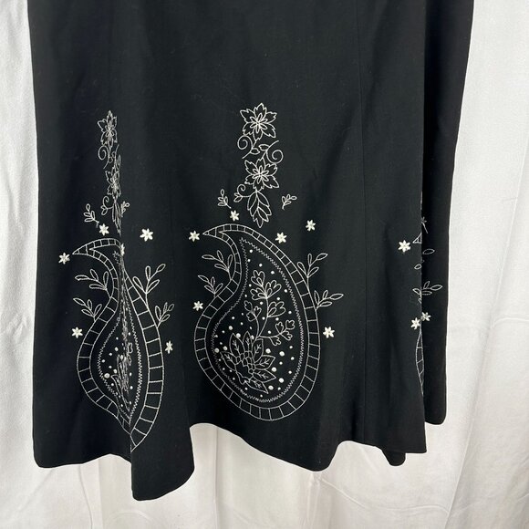 Ann Taylor Loft Petites Black & White Embroidered A-Line Skirt Size 10P - Picture 3 of 7